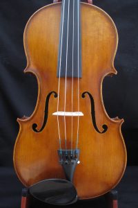 Viola 40,5 cm Body length French copy with the slip Fait par Rene Cune No. 27, Mirecourte 1932